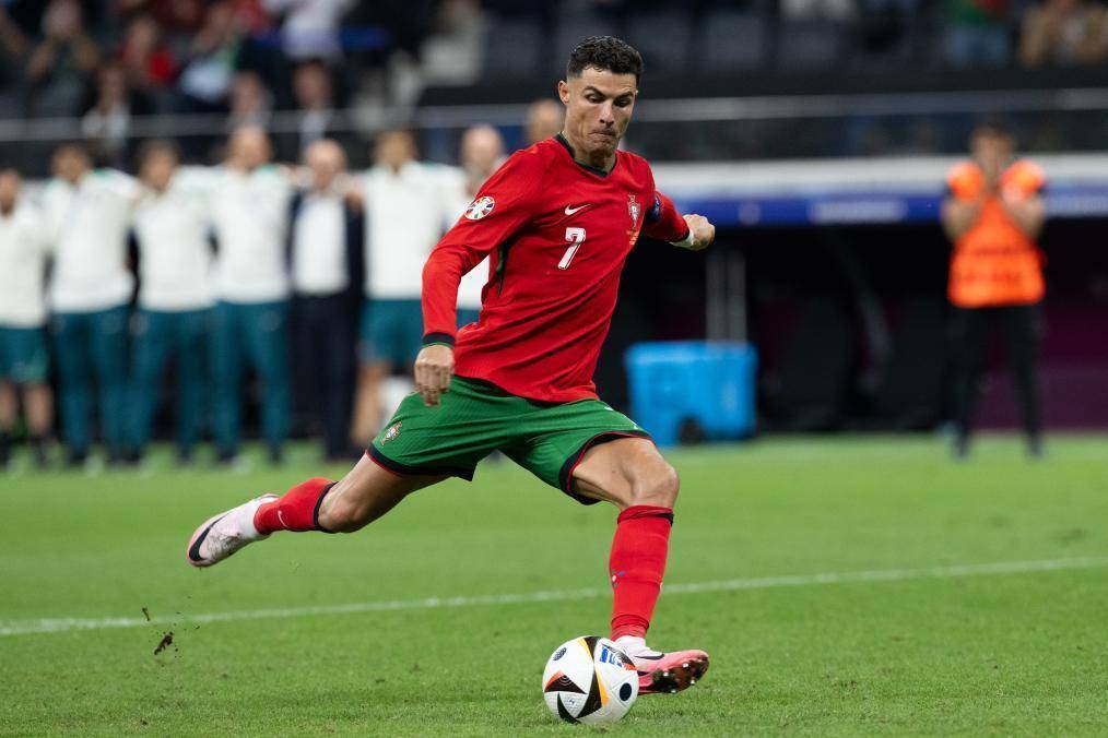 在谈及法拉 在谈及法拉